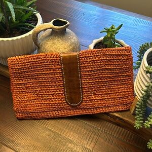 IBELIV Raffia and Leather Clutch